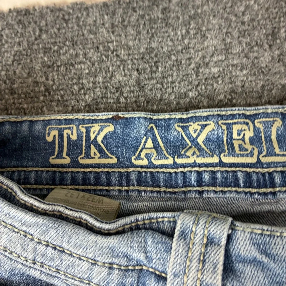 TK Axel‎ Mens Slim Bootcut Jeans Light Wash Blue Denim 32x32 Distressed Stained